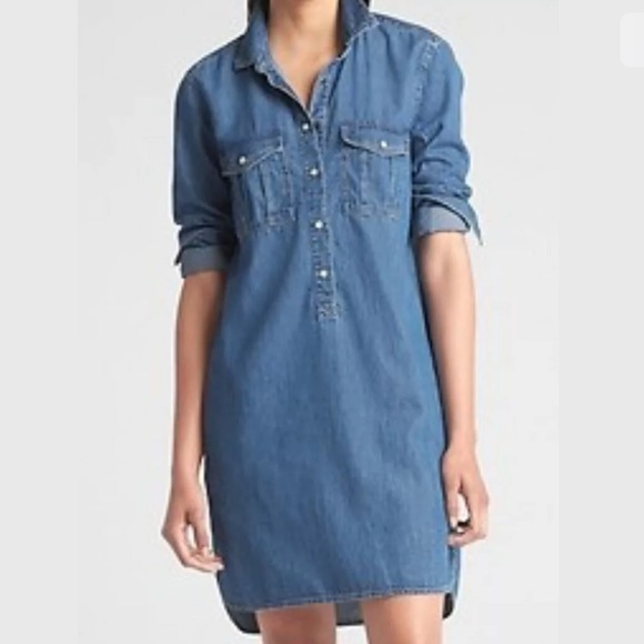 GAP Dresses & Skirts - GAP Denim Shirtdress w/Pockets Sz L